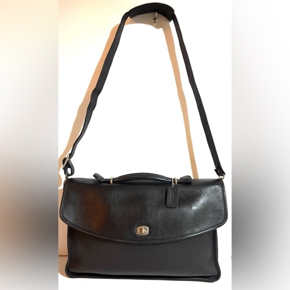 Coach vintage unisex Black  briefcase Leather shoulder Bag - Picture 1 of 11